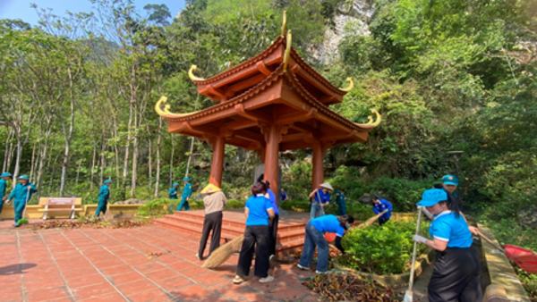 HÀNH TRÌNH VỀ NGUỒN ĐẾN ĐỊA CHỈ ĐỎ: DI TÍCH CỐC MƯỜI – PÁC LÙNG – KÝ LÀNG XÃ QUỐC KHÁNH